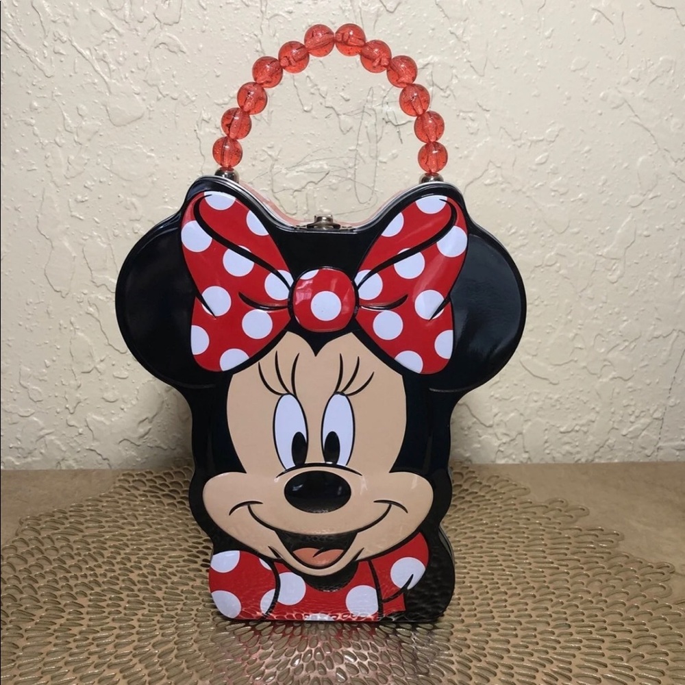 Minnie Mouse Lunch Box/purse Tin.